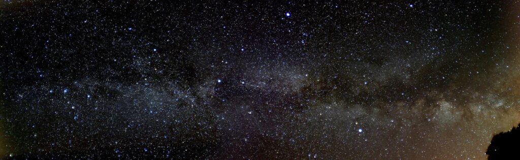 Панорамный вид Млечного Пути в направлении созвездия Лебедя